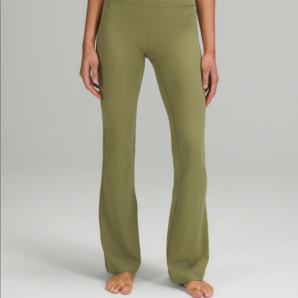 Lululemon Groove Super-High Rise Flared Pant Nulu